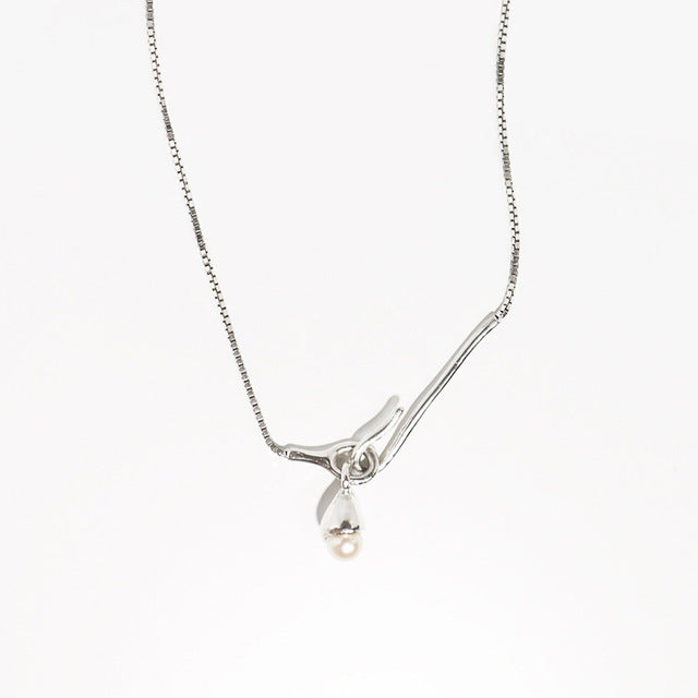 Silver Chain Pearl Necklace