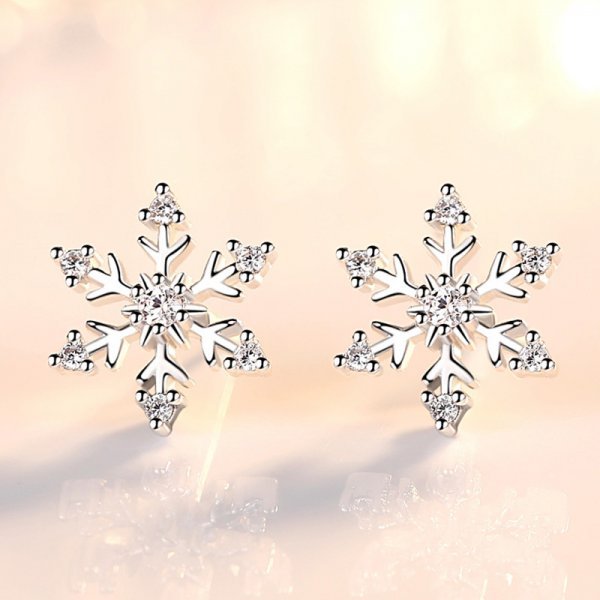 Snowflake Stud Earrings