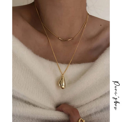 2 Piece Set of Waterdrop Gold Necklaces