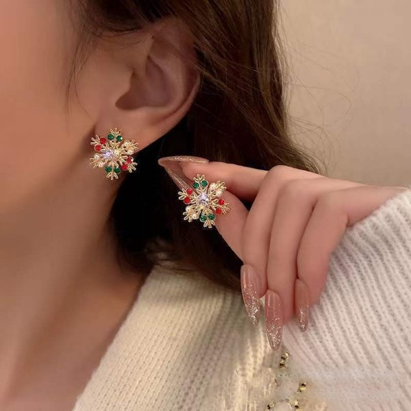 Snowflake Stud Earrings