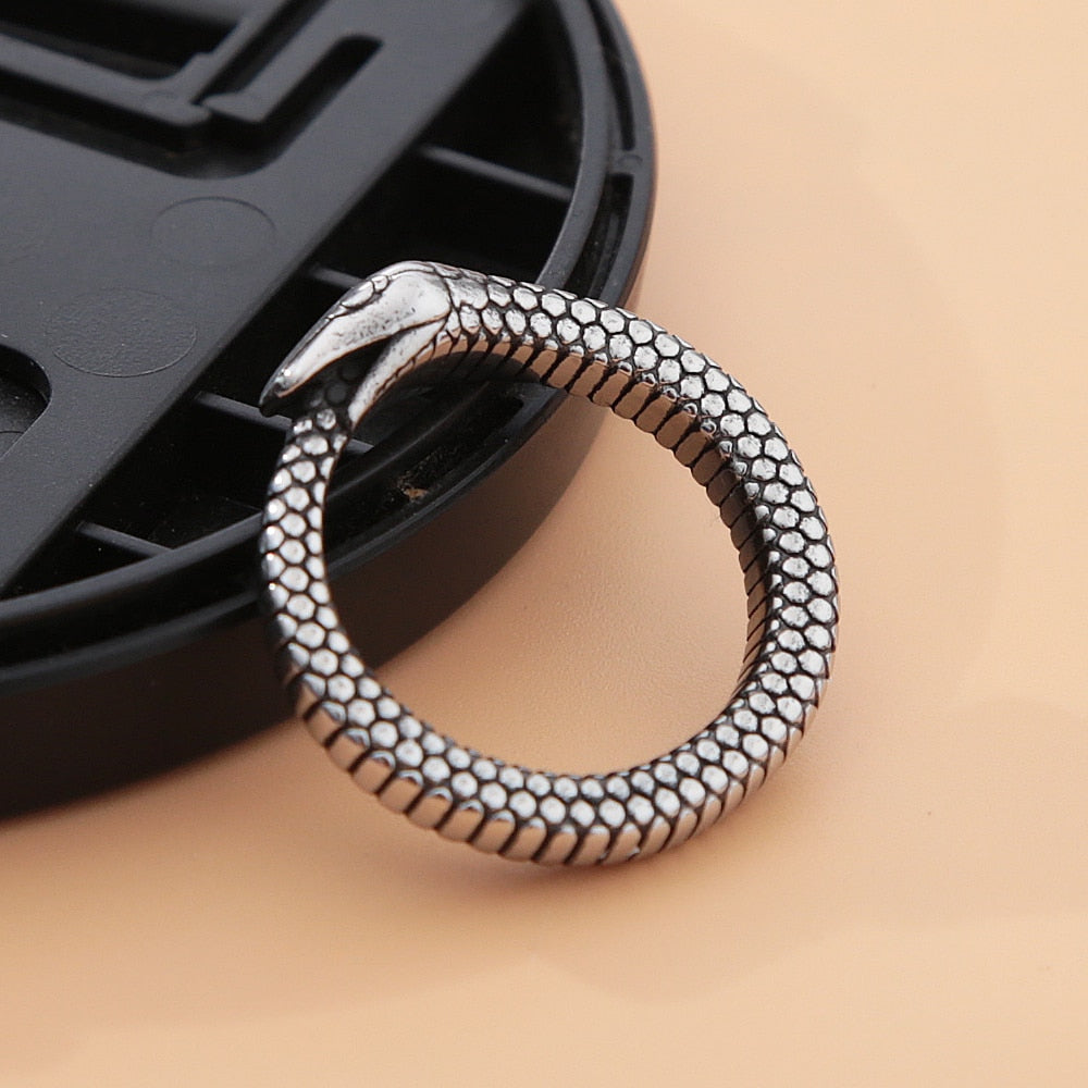 Retro Snake Ring