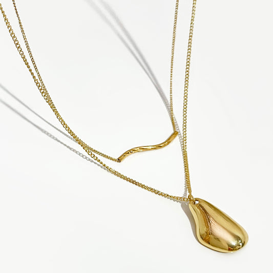 2 Piece Set of Waterdrop Gold Necklaces